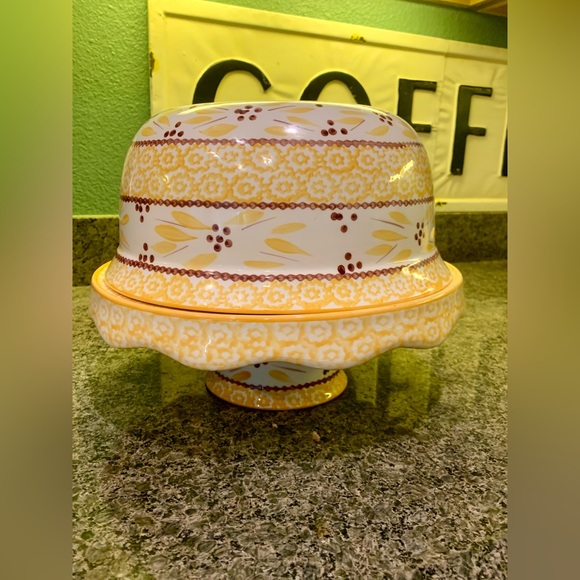 QVC brand Temptations by Tara Yellow/Brown Old World Pattern 23 Piece Set - Picture 9 of 13